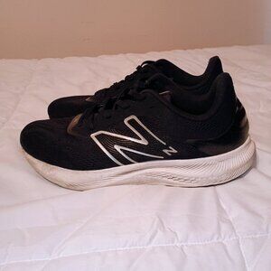 New Balance Men's Dynasoft Pro Run V2 Shoes